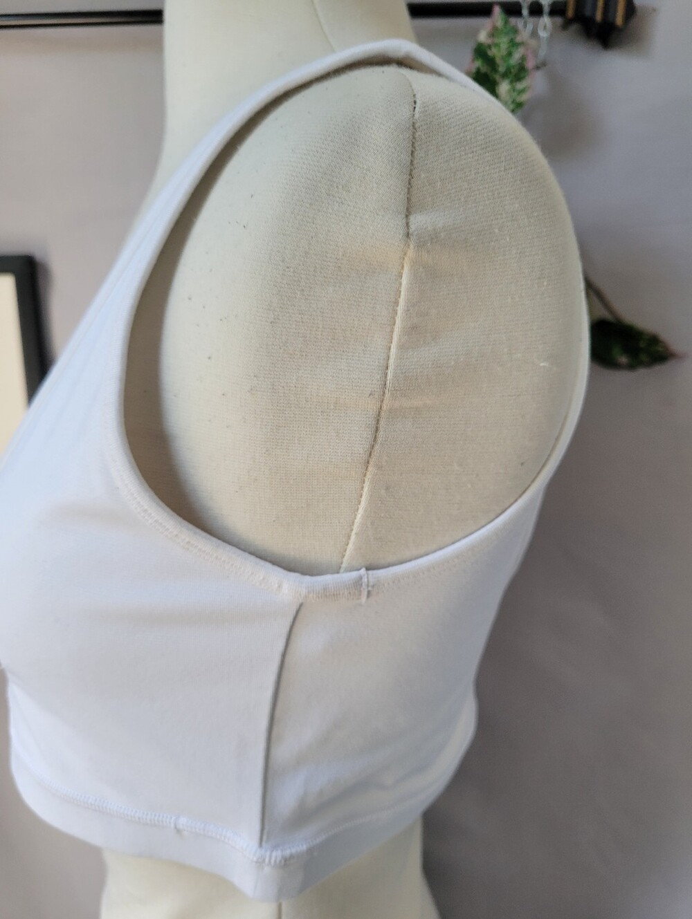 Outdoor Voices Scoop Peakaboo Cutout Bra White L - Picture 7 of 10